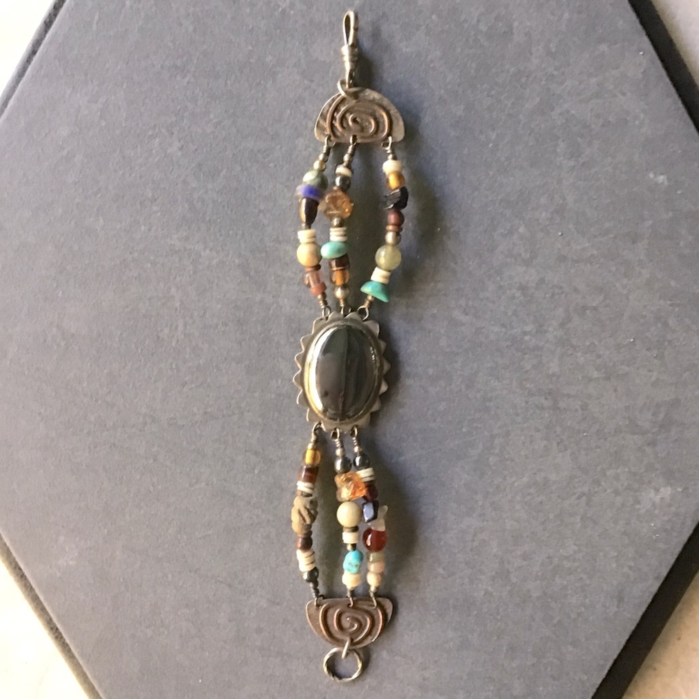 Multicolor Beaded Bracelet with Hematite